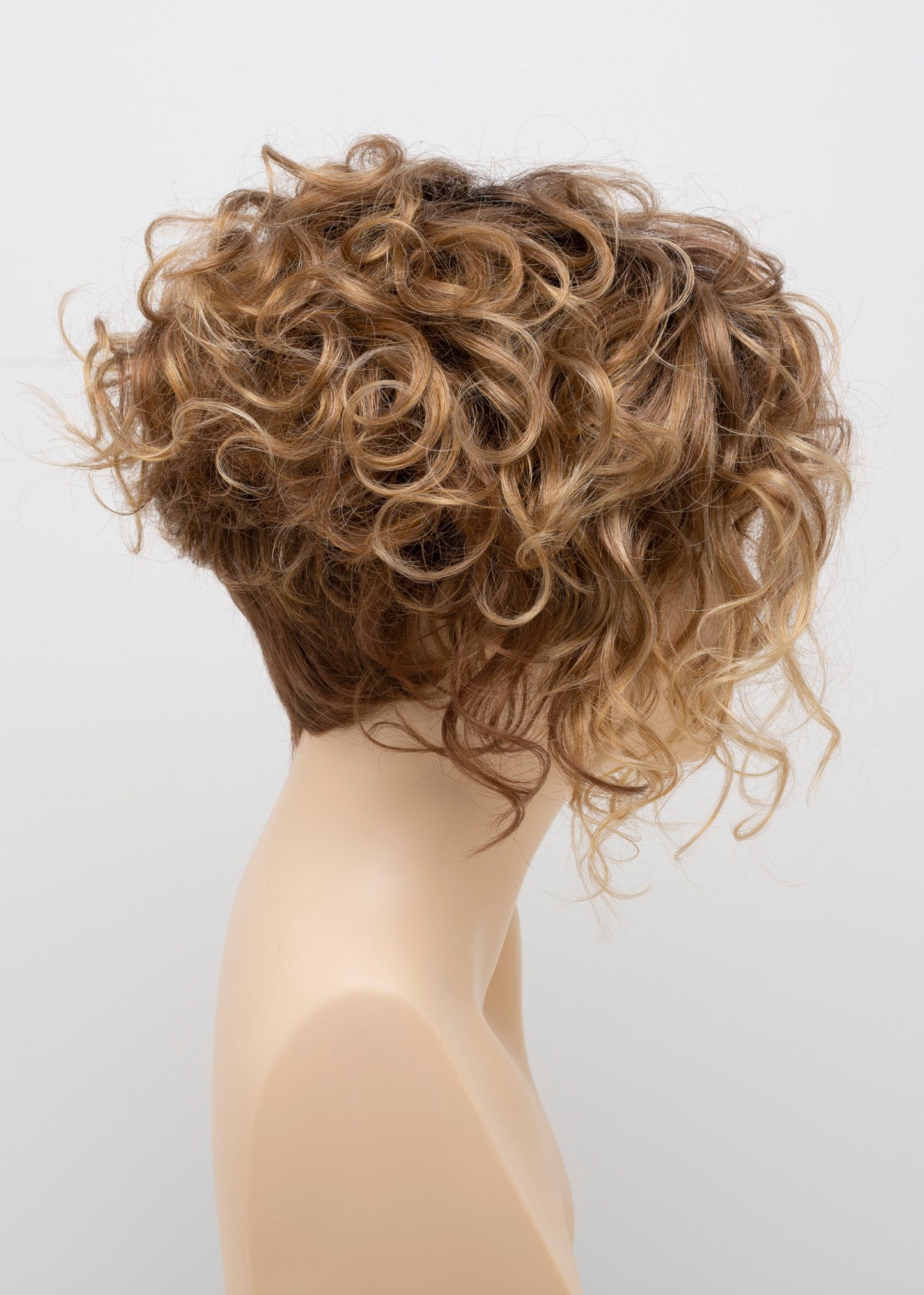Kelsey by Envy | Synthetic Wig | Basic Cap