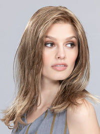 MILEY SMALL by ELLEN WILLE in SAND MIX 14.26.20 | Medium Ash Blonde, Light Gold Blonde and Light Strawberry Blonde Blend