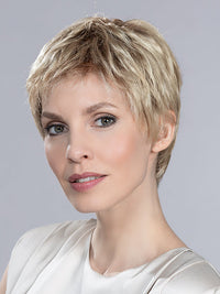 RISK COMFORT by Ellen Wille in CHAMPAGNE ROOTED 22.16.23 | Light Neutral Blonde and Medium Blonde with Lightest Pale Blonde Blend and Shaded Roots