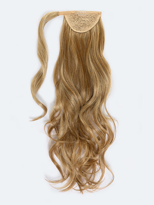 CHAMPAGNE in SAHARA BEIGE MIX 26.20.19 | Light Golden Blonde and Light Strawberry Blonde with Light Honey Blonde Blend