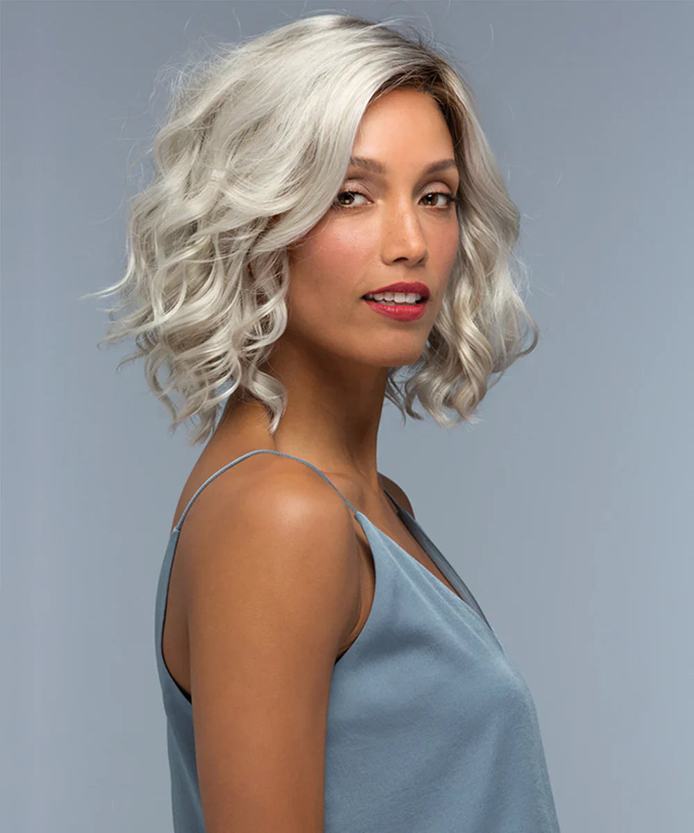 Wren – Front Lace Line